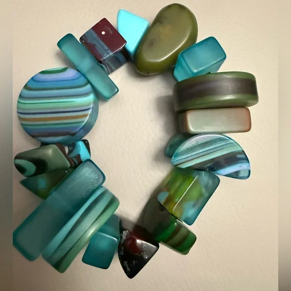 Sobral resin handmade in Brazil elastic Indiana Jones bracelet - Picture 1 of 2